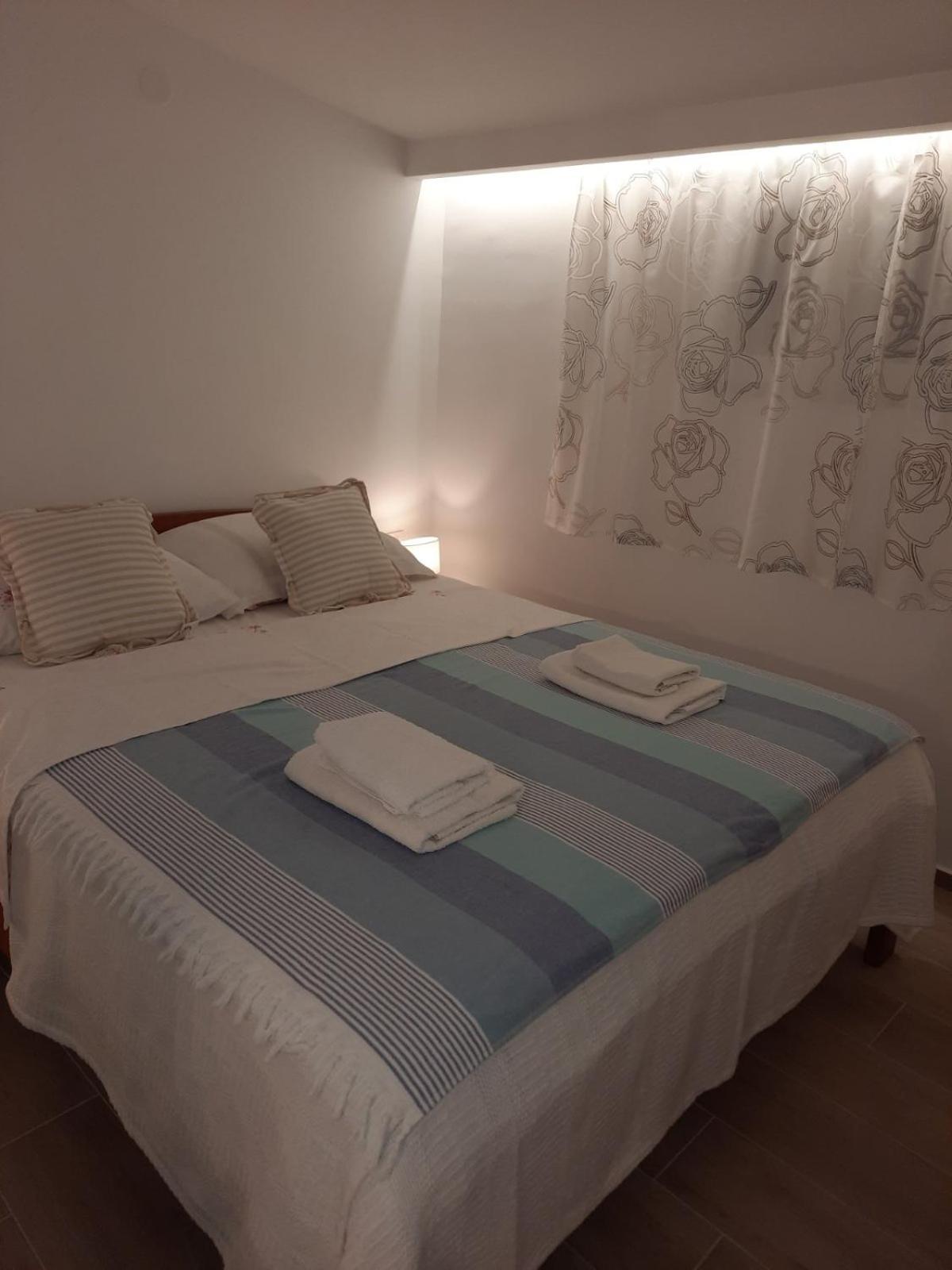 Apartments Ruzica Pinezići Habitación foto